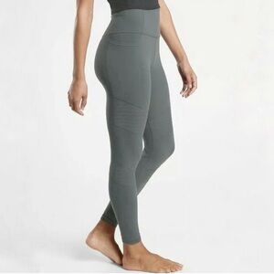 Athleta, size Small Petite, Inclination Moto Tight